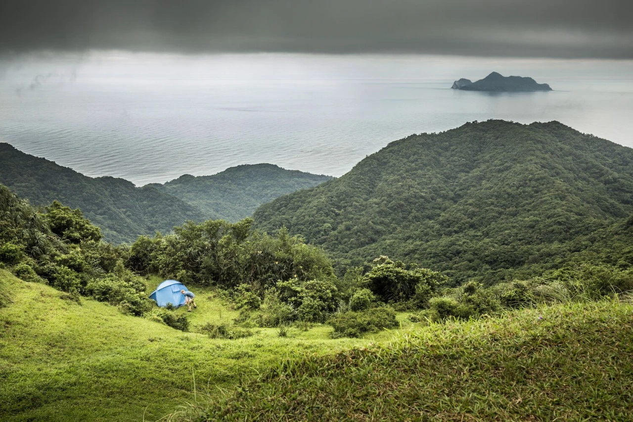 FJÄLLRÄVEN 2 Personen Trekkingzelt Abisko View 2 616 - Pine Green 2 Personen Trekkingzelt Abisko View 2 3 FJÄLLRÄVEN 2 Personen Trekkingzelt Abisko View 2 616 - Pine Green 2 Personen Trekkingzelt Abisko View 2 – Bild 3